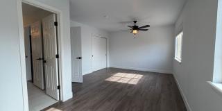 Spacious and Bright 3BD Home in Denver - Available Now Gallery 16