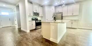 242 ORCHARD Lane Gallery 11