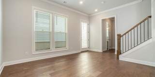 106 Basil Street Gallery 8