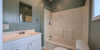3Bd/2Ba Everett Condo Gallery 13