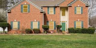 Room in 6 Bedroom Home in Mint Hill Gallery 1