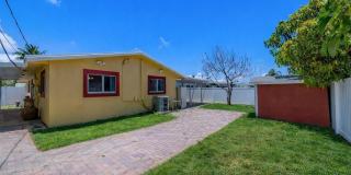 3730 NE 13th Terrace Gallery 29