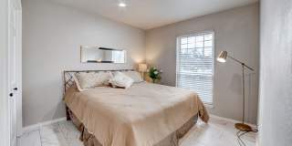 Fully furnished condo unit - all bills paid Gallery 7