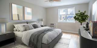 Summit Court Gallery 7