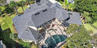 Stunning Lagoon Residence! Gallery 64