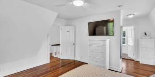 37 Ludlow Avenue Gallery 54