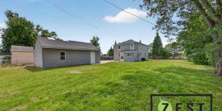 Beautiful Updated 4 Bed 1.5Bath Colonial Gallery 27