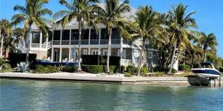 333 THE ESPLANADE N Gallery 44