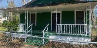 201 Ruth St Gallery 1