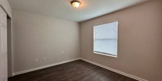 Four Bedroom Home on Belfort Rd. Gallery 11