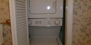 Furnished 1 bedroom condo with beautiful water views. Gallery 15
