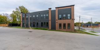 Forest Ave - Luxury Off-Campus Housing! Gallery 7