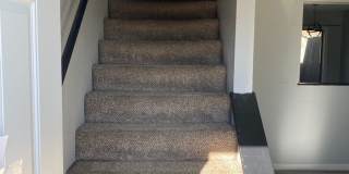 Two Level Condo in SW Columbia Gallery 1