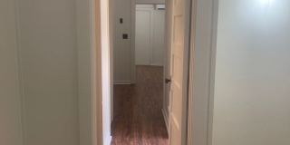 1 BED 1 BATH HOUSE NEAR DOWNTOWN 1 BED 1 BATH HOUSE NEAR DOWNTOWN Gallery 15