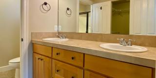 Warm & Inviting Home with Bonus Den in Prime SW Bend Location Gallery 22