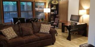 Beautiful Home Located in Historic Urbana Gallery 23