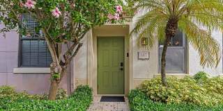 687 Hibiscus Street Gallery 29