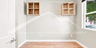 Gorgeous Townhouse with Central AC and Rooftop Deck Gallery 13
