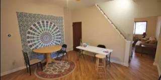 2206 Sarah Street Gallery 28