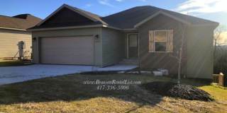 NOW LEASING 3Br with an Unfinished Basement Gallery 1