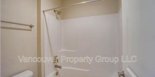 2904 Northeast 161st Court Gallery 21
