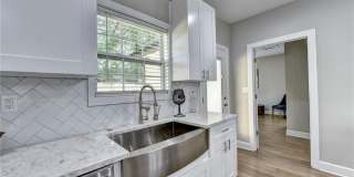 663 Bryan Street Gallery 8