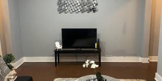 922 4th Avenue Gallery 13