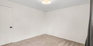 Available NOW! 1 Bedroom 1 Bath Condo Downtown Denver! Gallery 17