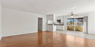 4924 Kester Avenue Gallery 1