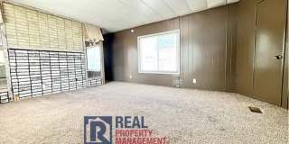 2 Bedroom 1 Bath Mobile Home - Pets negotiable Gallery 3