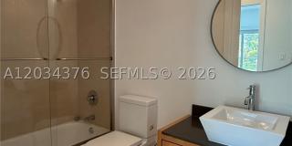 2025 Meridian Ave Gallery 19