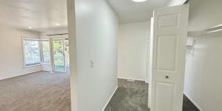 3 Bedroom Home in Holladay Available August 1st Gallery 21