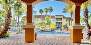 5479 VINELAND ROAD Gallery 1