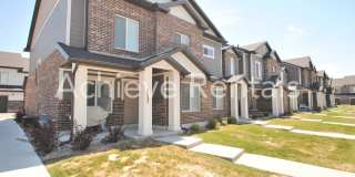 Beautiful End-Unit Townhome | Premium Location Near USU Gallery 1