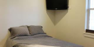 Furnished Studio Near Old Mill - Utilities Included Gallery 10