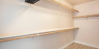 4995 Nardini Avenue Gallery 11