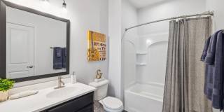 Luxe at the Highlands Gallery 27