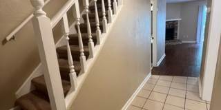 Stunning 2 Bed, 2 1/2 Bath Townhouse Available Now Stunning 2 Bed, 2 1/2 Bath Townhouse Available Now Gallery 12