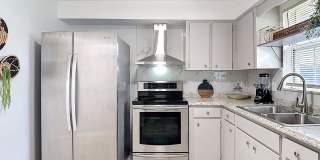 2 BEDROOM 1 BATH APARTMENT HOME LOCATED IN ST. PETERSBURG, FL Gallery 17