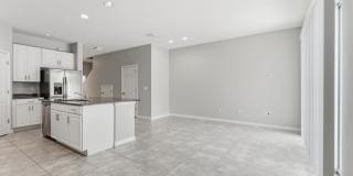 Townhome in Great Location! Gallery 9