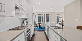 607 SLADE Court Gallery 9