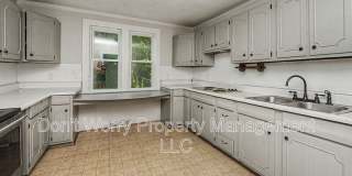 4106 Lexwin Avenue Gallery 1