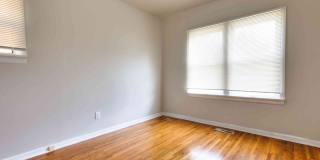 Available Aug 7th - Very nice single family home with refinished hardwood and a very large open living room. Gallery 24