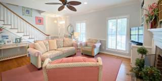Beautifully FURNISHED Off Season 3bd/2.5 BA Single Family Home Gallery 7