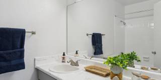 Palomar West Gallery 11