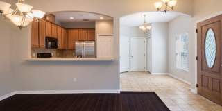 Your New Home Awaits: 3BR Townhome with Lake & Conservation Views Gallery 1