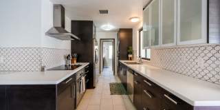 Luxury Mid-Century Retreat in the Heart of the Historic Movie Colony (Monthly Only - No Long Term) Gallery 15