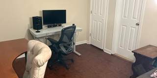 101 TARKS Lane Gallery 1