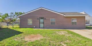 2 Bedroom 1 Bathroom Rental in North Heights! Gallery 1