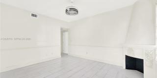 610 8th St Gallery 8